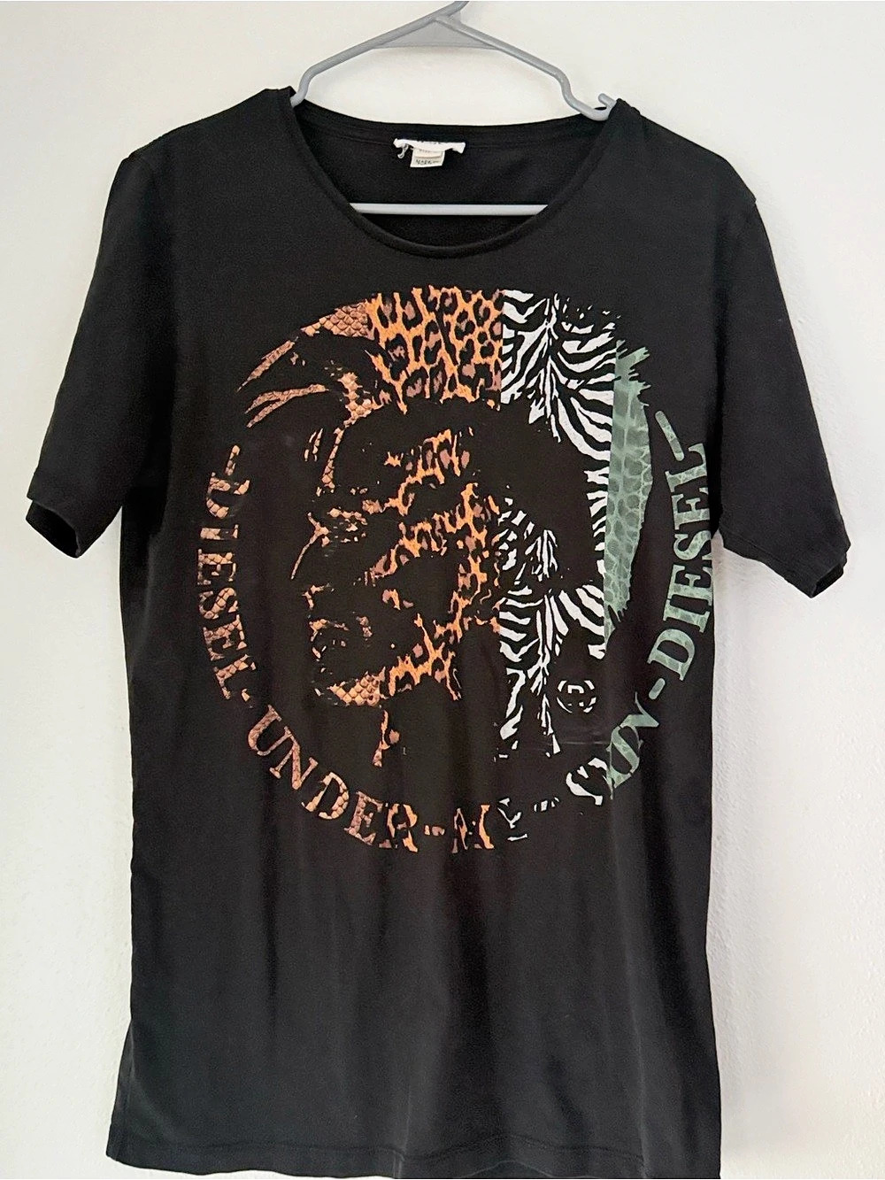Vintage Diesel Graphic T-Shirt Black Brown Logo Print Tee Size L Y2K Streetwear